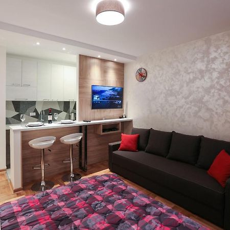Apartment Promenada 30 Novi Sad Exteriér fotografie