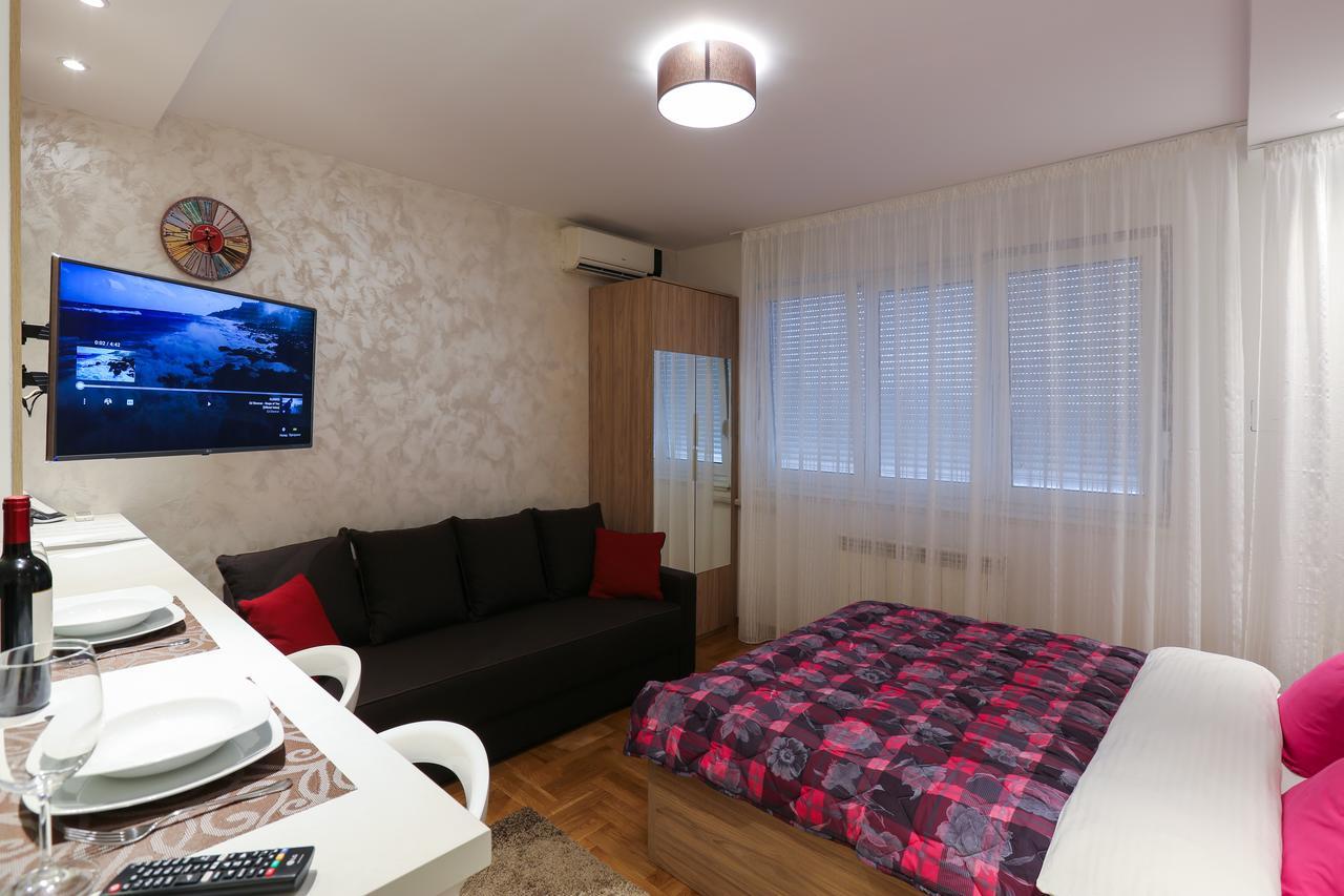 Apartment Promenada 30 Novi Sad Exteriér fotografie