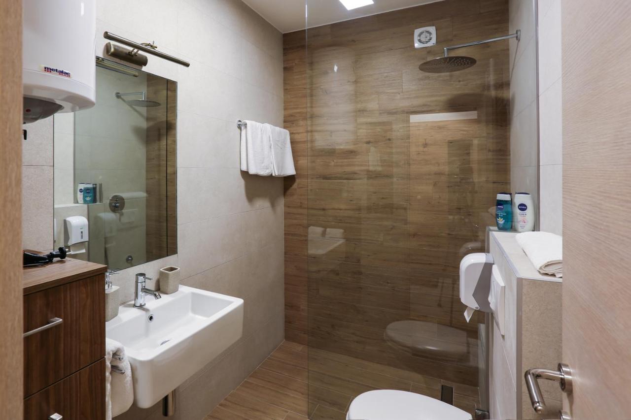 Apartment Promenada 30 Novi Sad Exteriér fotografie