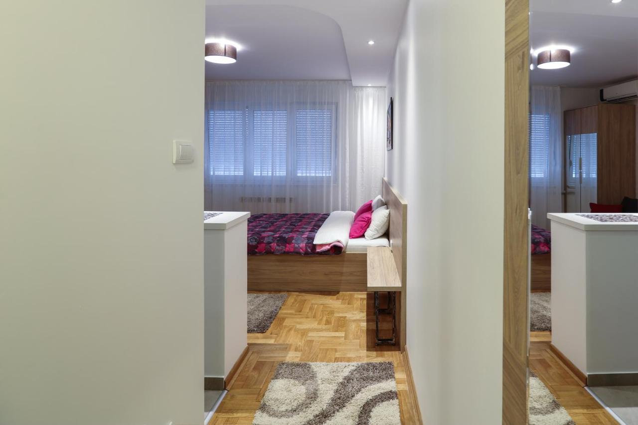Apartment Promenada 30 Novi Sad Exteriér fotografie