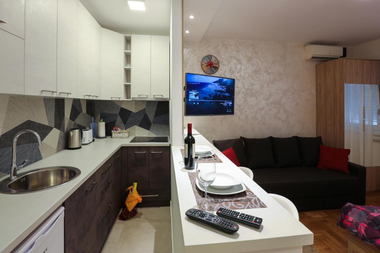 Apartment Promenada 30 Novi Sad Exteriér fotografie