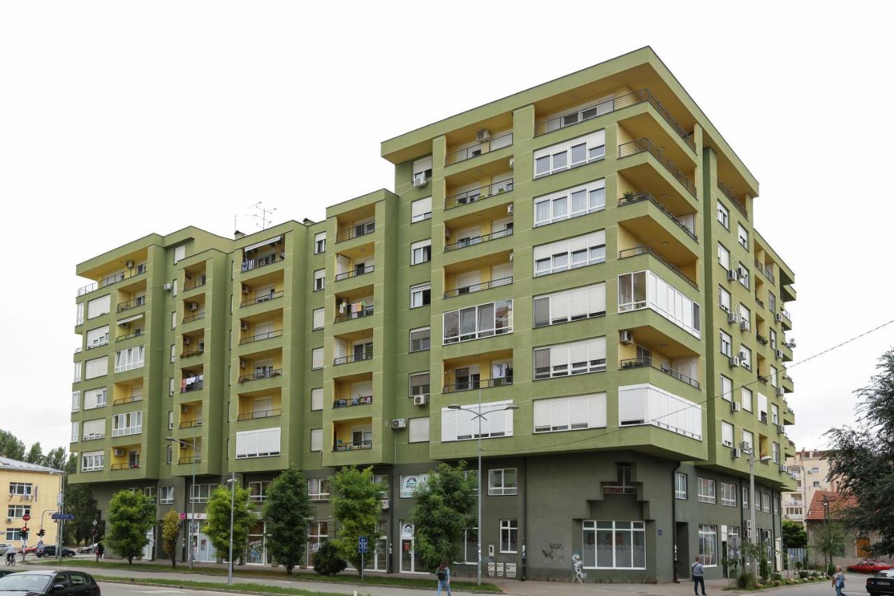 Apartment Promenada 30 Novi Sad Exteriér fotografie